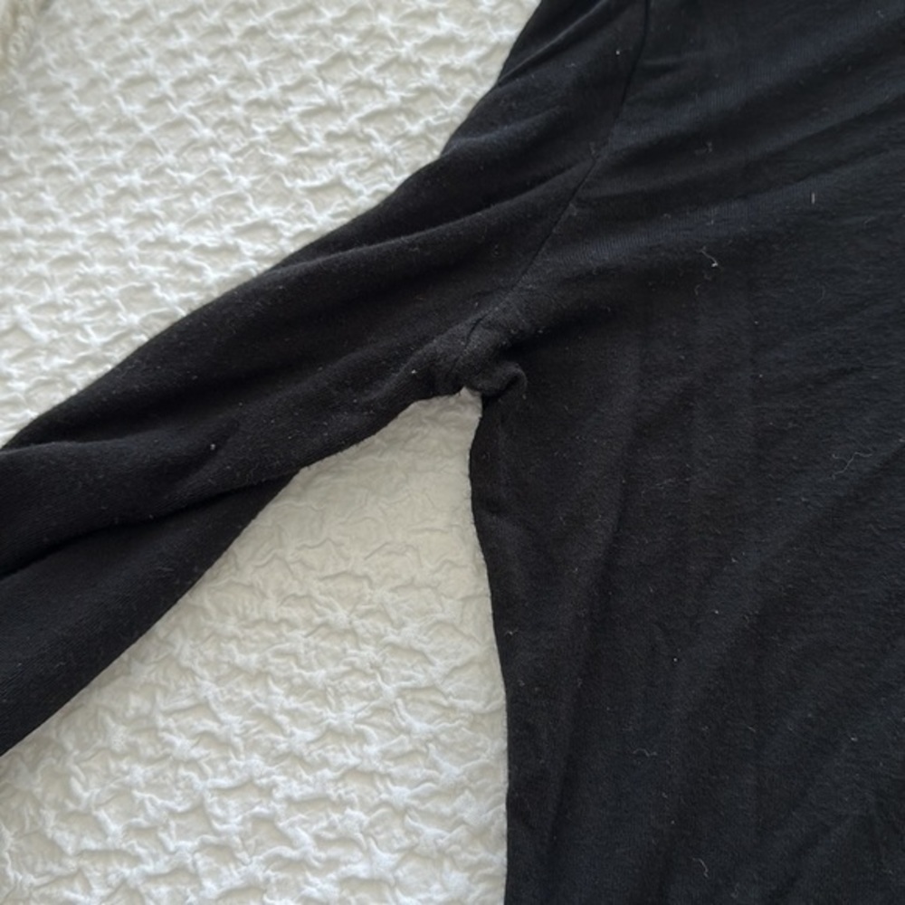 Boohoo black long sleeve bodysuit - size US 6 - Picture 2 of 5